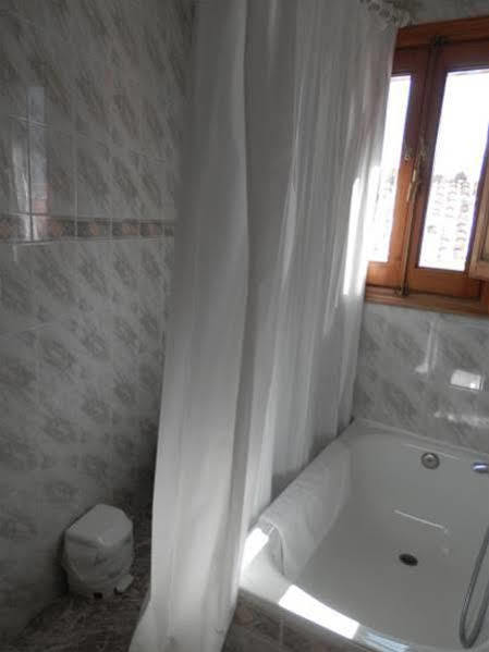 Hostal El Portalico Linares de Mora Екстер'єр фото