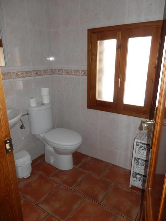 Hostal El Portalico Linares de Mora Екстер'єр фото